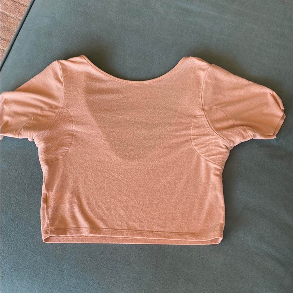 Numi The Crop Undershirt Almond size M
